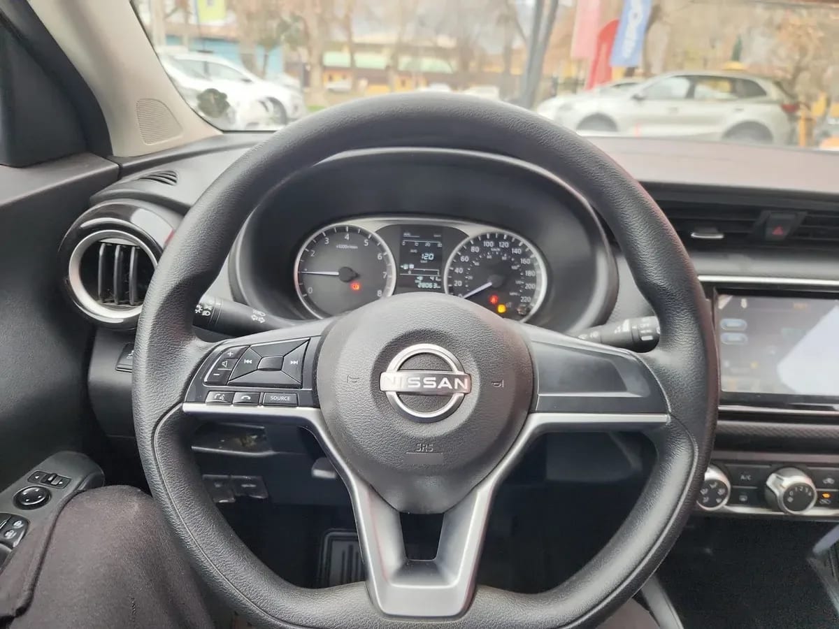 Nissan Kicks 1.6 Sense 4x2 Mt 5p año 2023