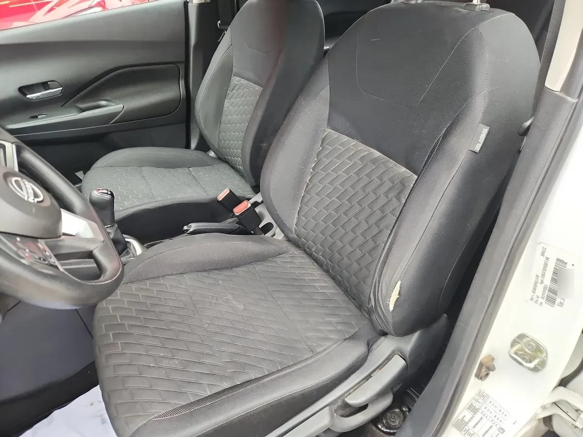 Nissan Kicks 1.6 Sense 4x2 Mt 5p año 2023