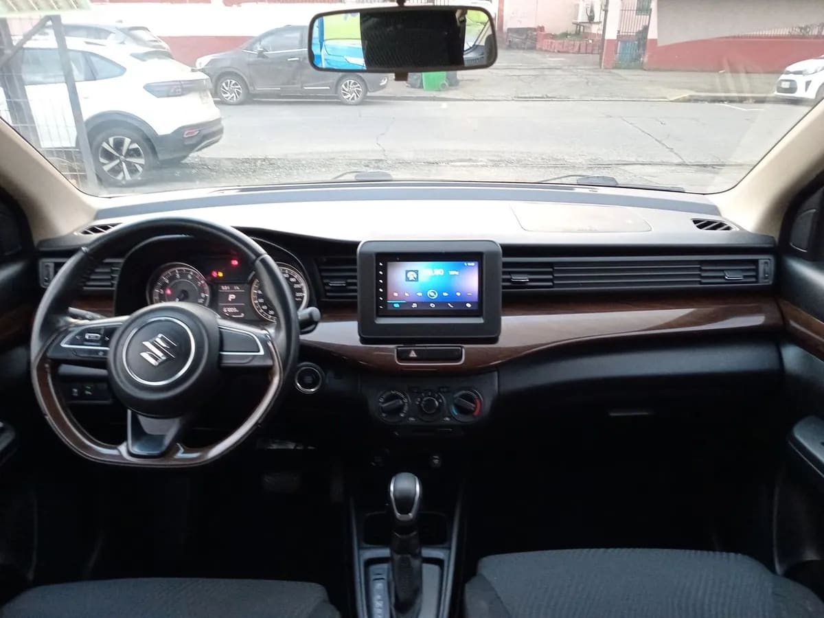 Suzuki Ertiga 1.5 Glx 4x2 Ac At 5p año 2021