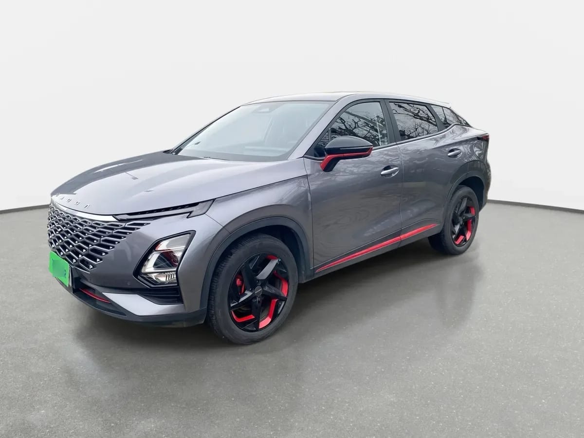 Omoda C5 1.5t Luxury 4x2 Cvt At 5p año 2025