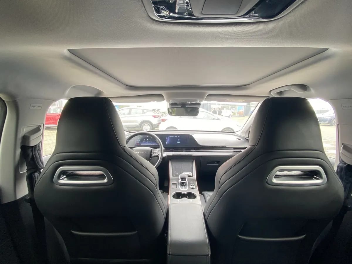 Omoda C5 1.5t Luxury 4x2 Cvt At 5p año 2025