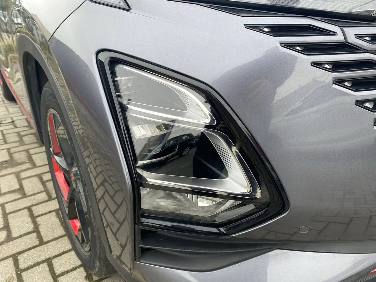 Omoda C5 1.5t Luxury 4x2 Cvt At 5p año 2025