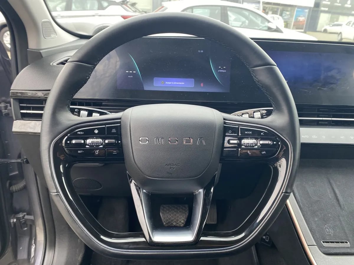Omoda C5 1.5t Luxury 4x2 Cvt At 5p año 2025