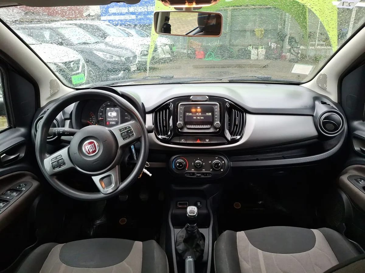 Fiat Uno 1.4 Way Evo Style 4x2 Aa Mt 5p año 2019