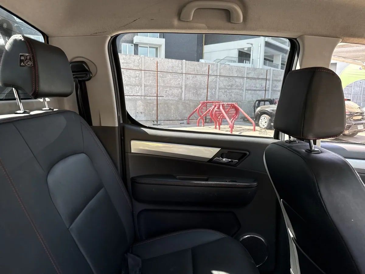 JAC T8 2.0 Advance 4x2 Diesel Mt 4p año 2022