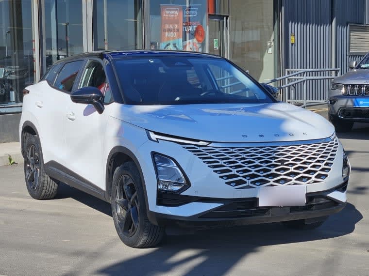 Omoda C5 Luxury At 1.5 año 2026