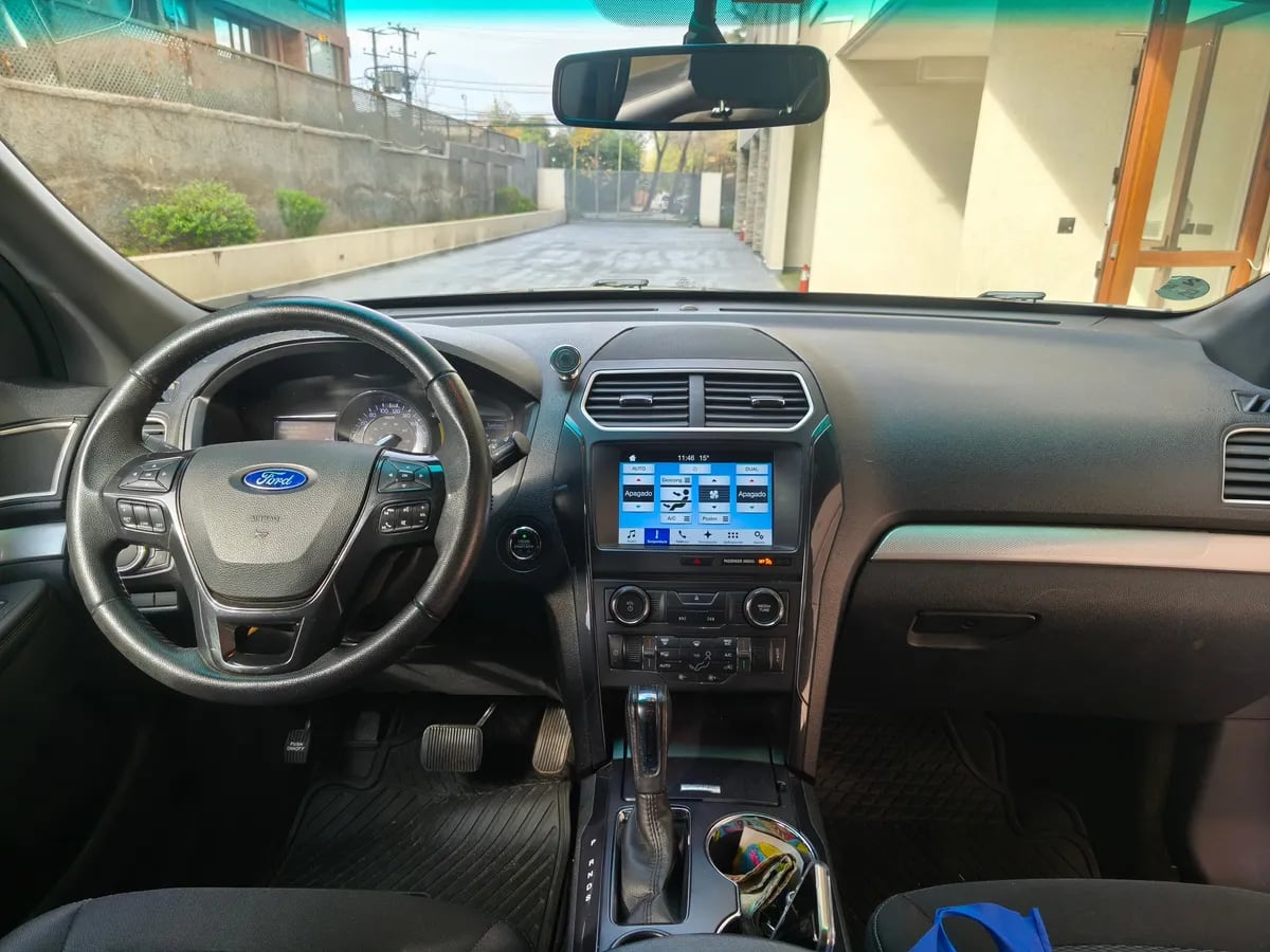 FORD EXPLORER 3.5 Xlt At año 2017