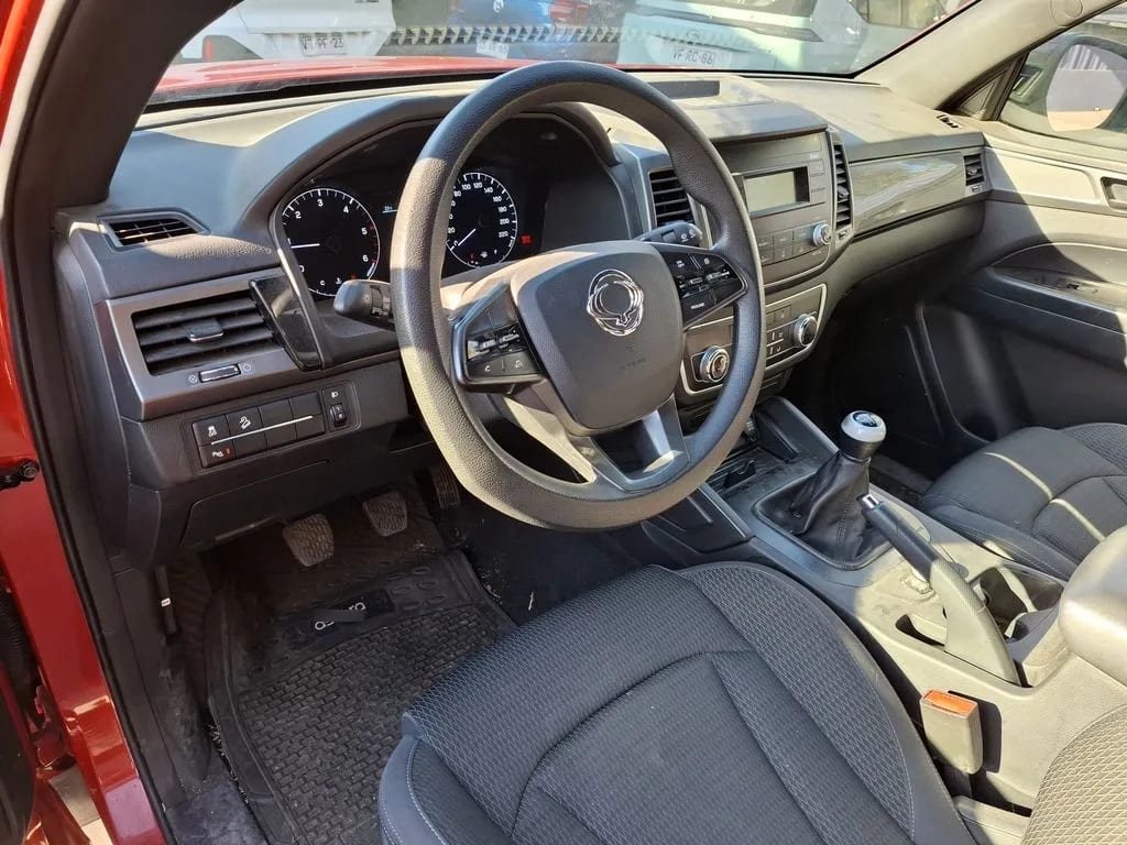 Ssangyong Musso 2.2 Grand Glx Td Diesel 4wd Mt6 4p año 2024