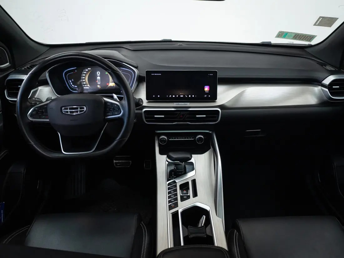 Geely Coolray 1.5 Sport 7dct At año 2023