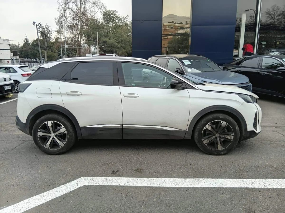 Peugeot 3008 1.6 Allure Pack Thp 165 4x2 Eat6 5p año 2024