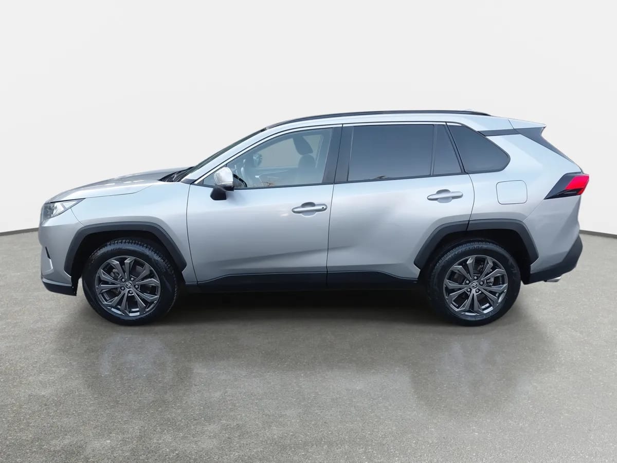 Toyota Rav 4 2.5 Xle 4x2 At 5p año 2022
