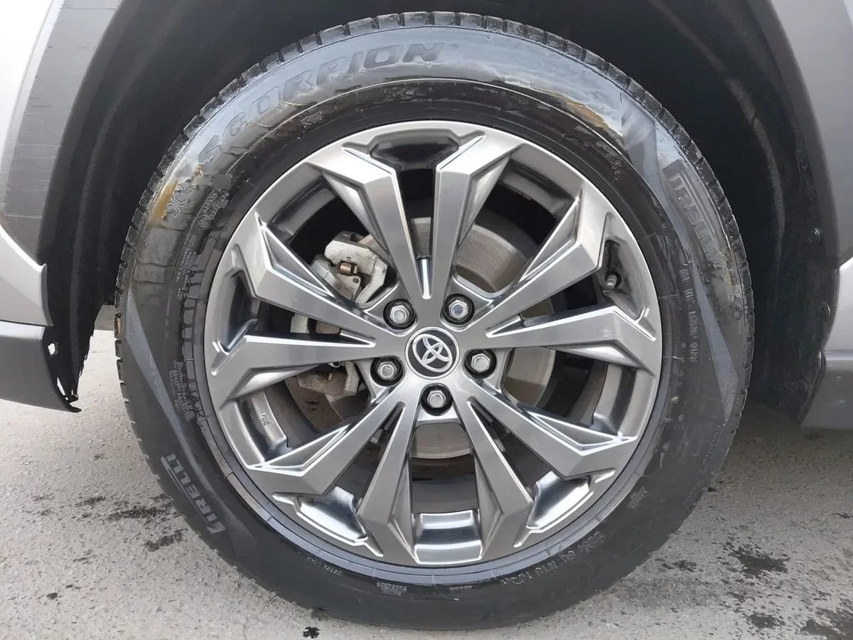 Toyota Rav 4 2.5 Xle 4x2 At 5p año 2022