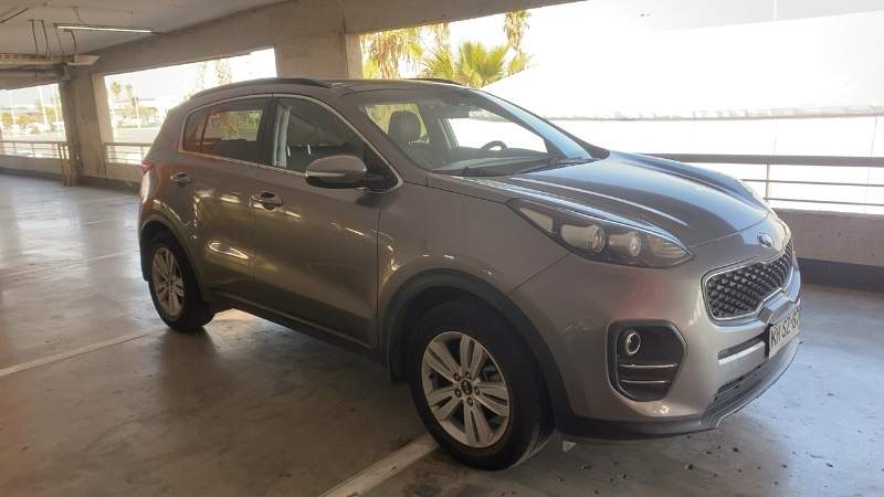Kia Sportage 2.0 Lx 2wd 6ab 6mt 5p año 2018