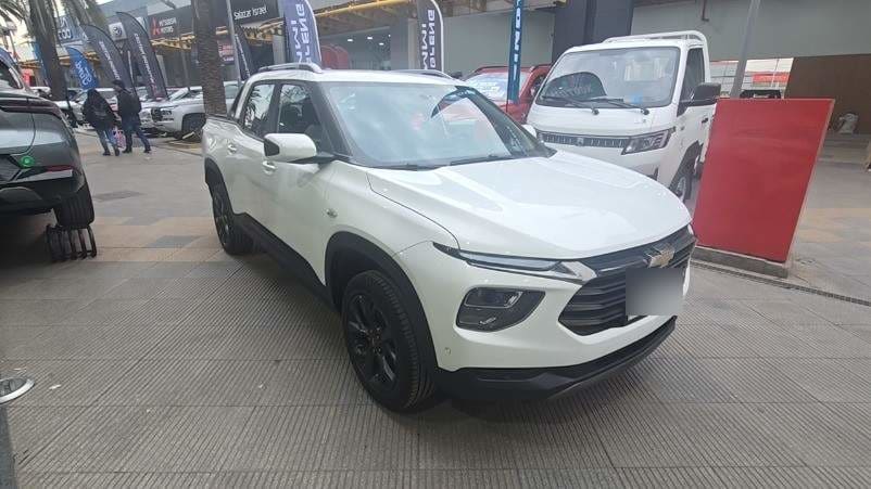 Chevrolet Montana 1.2t Premier S 4x2 Mt 4p año 2024