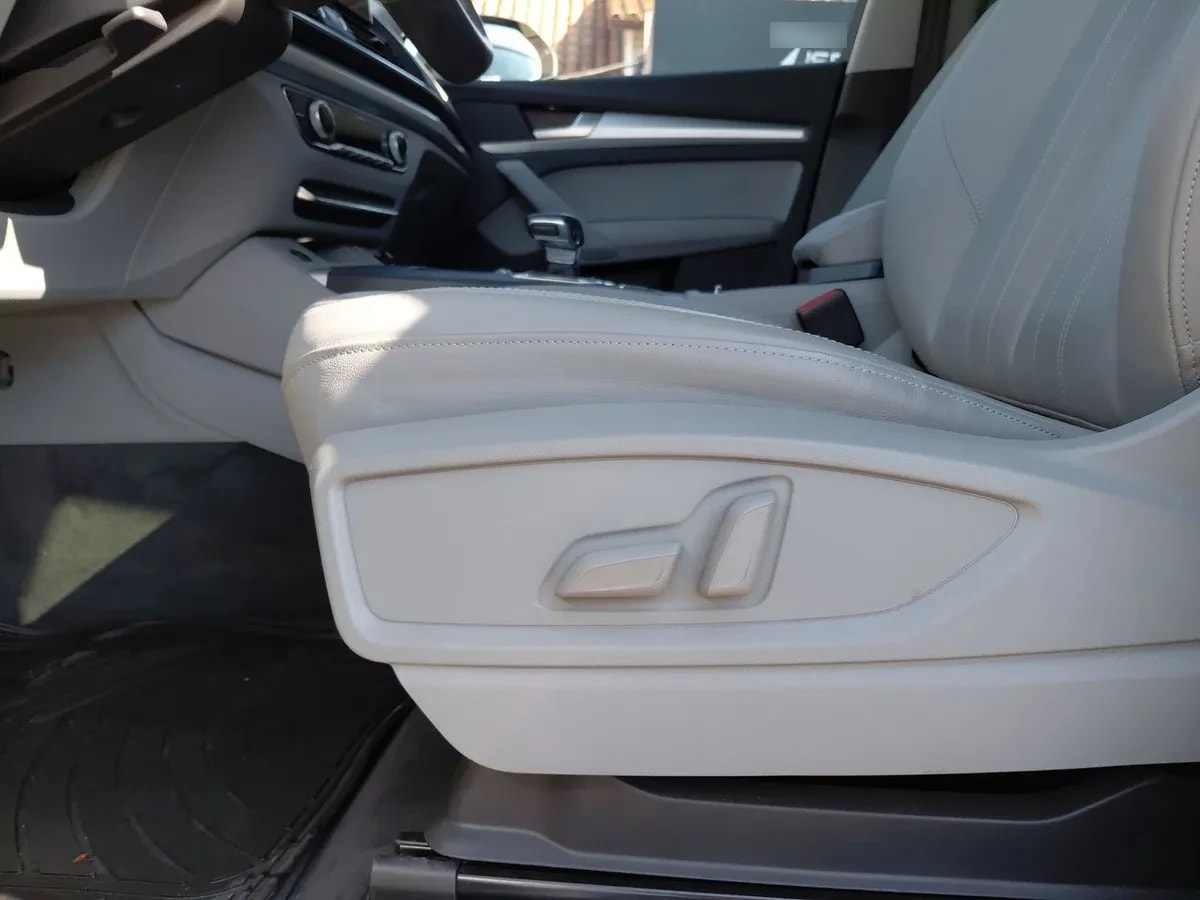 Audi Q5 2.0 45 Tfsi Sportback Quattro 4x4 At 5p año 2024