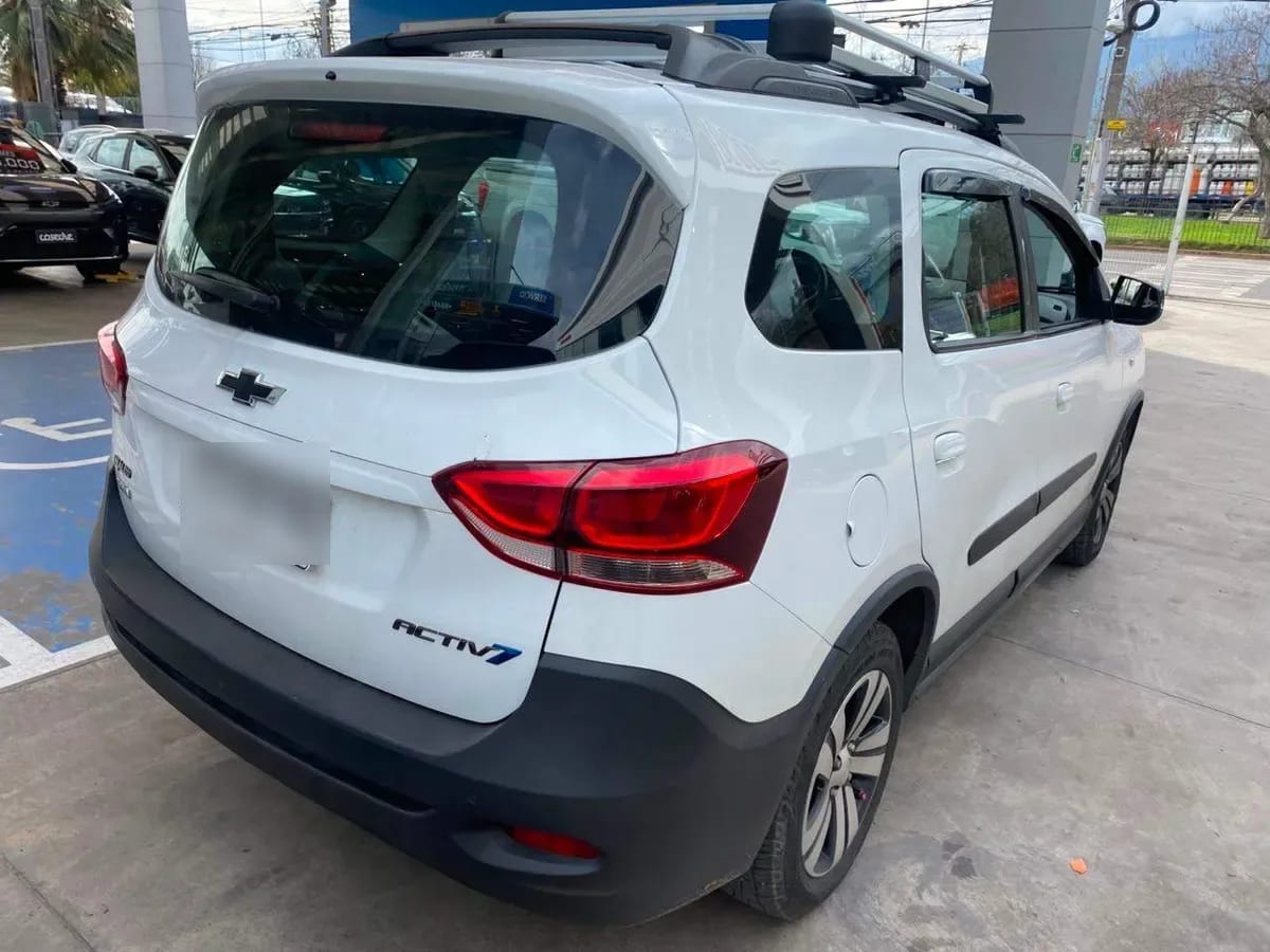 Chevrolet Spin 1.8 Activ R 4x2 At 5p año 2024