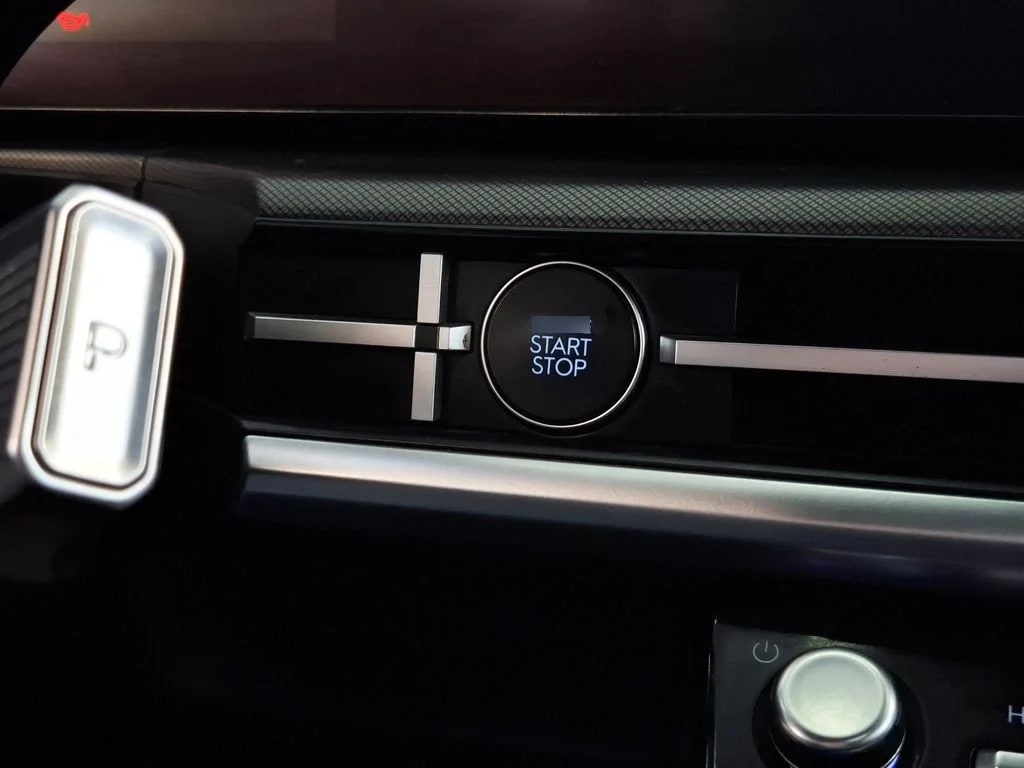 Hyundai Santa Fe Plus Mx5 año 2024
