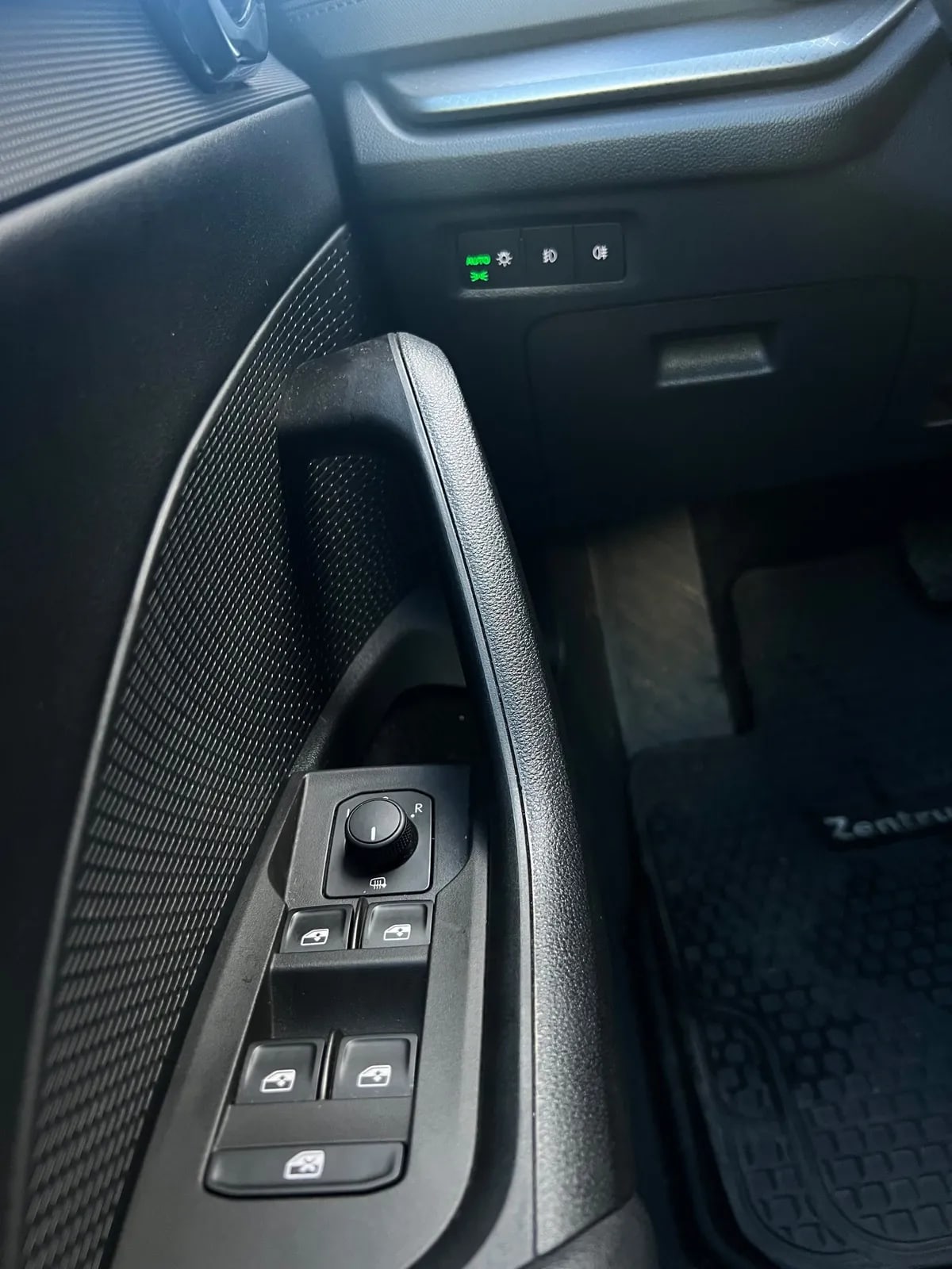 Skoda Octavia Tsi 4x2 1.4 Auto año 2022