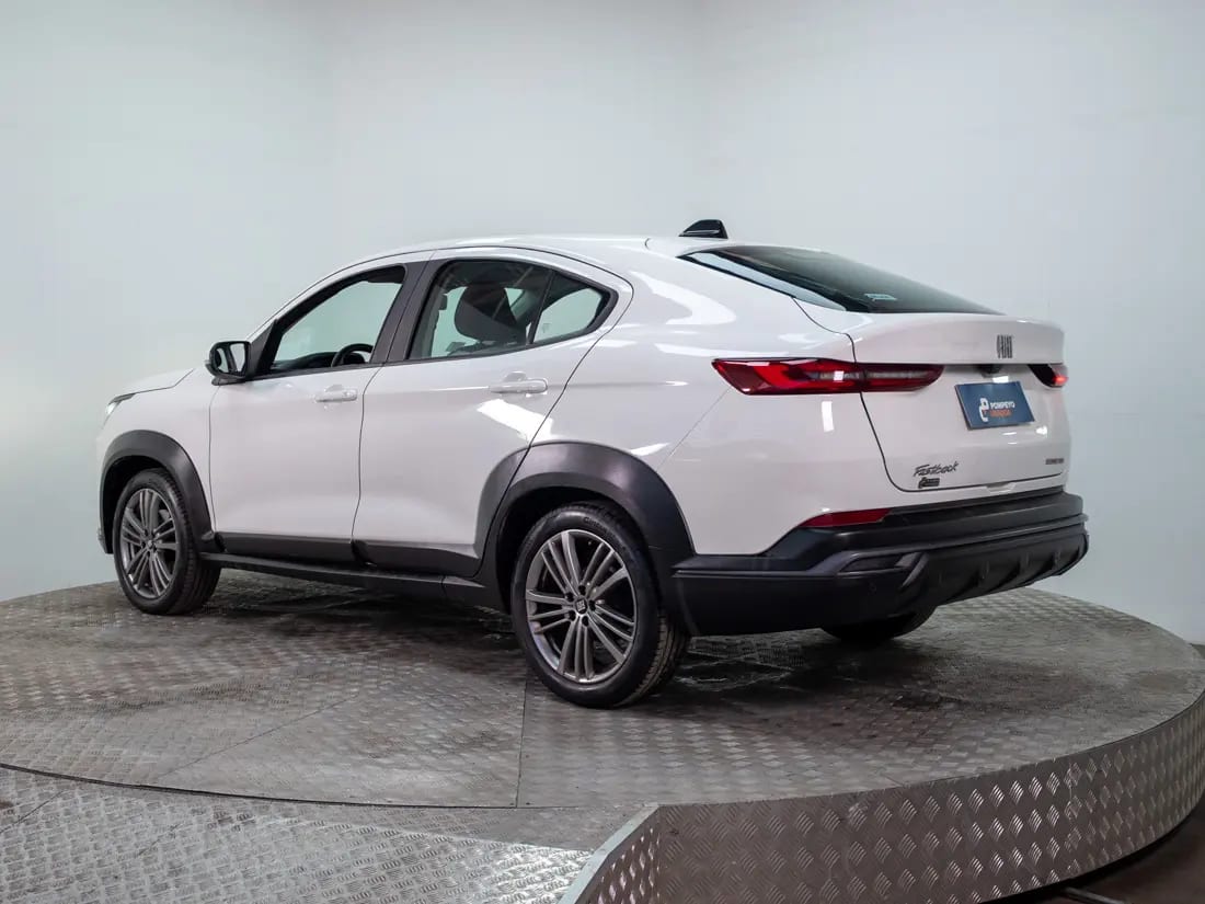Fiat Fastback 1.0 Drive At año 2024