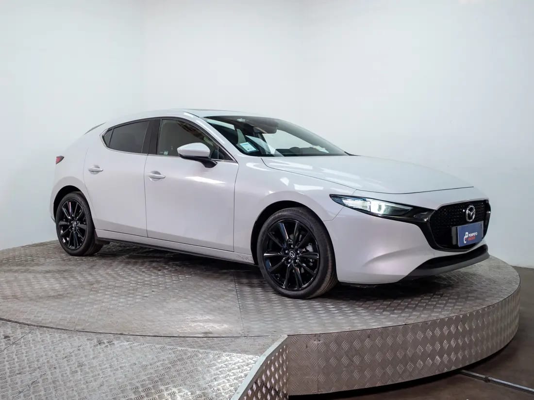 Mazda 3 2.0 Sport Core At año 2025