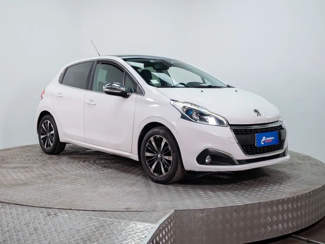 Peugeot 208 1.2 Signature Puretech At año 2019