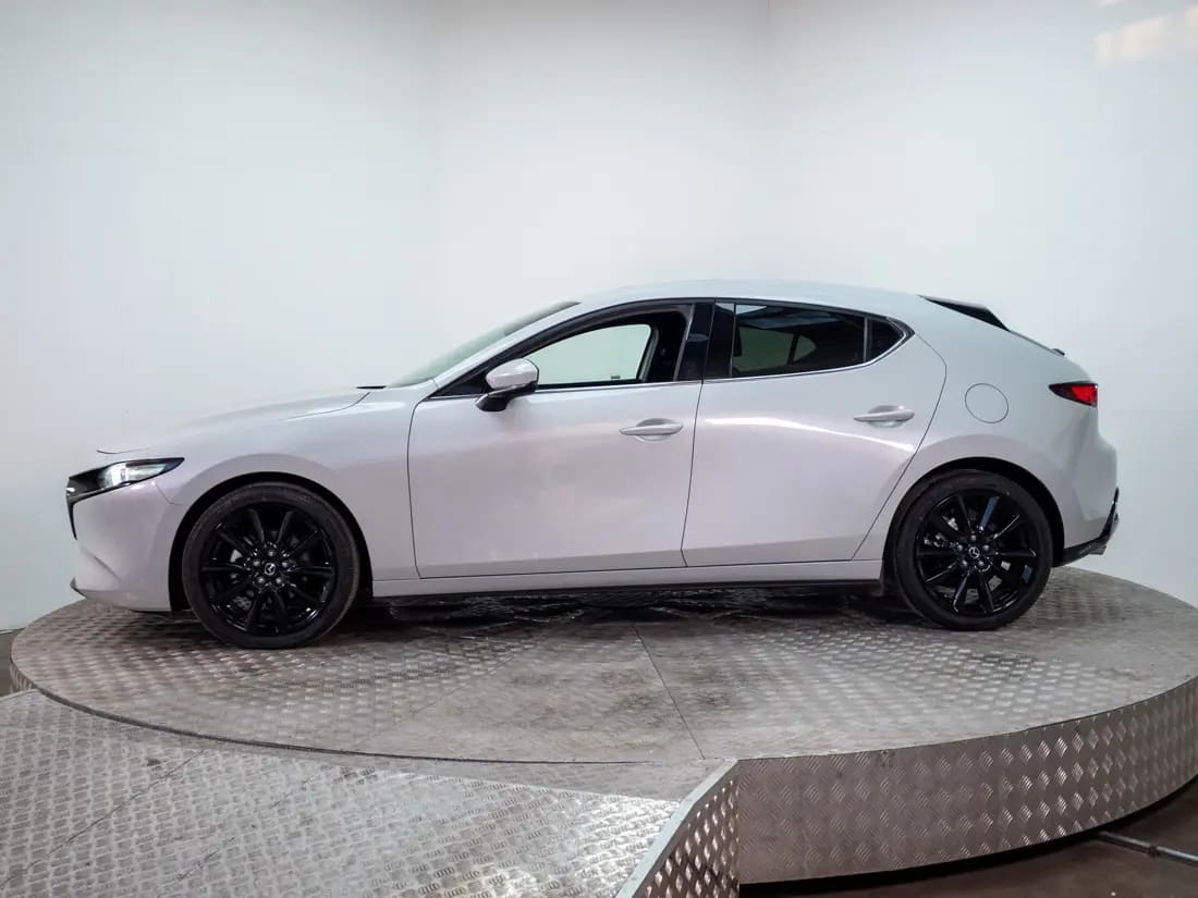Mazda 3 2.0 Sport Core At año 2025