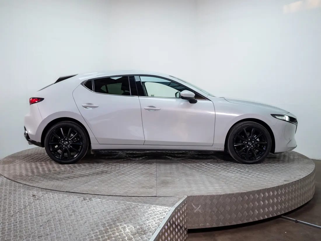 Mazda 3 2.0 Sport Core At año 2025