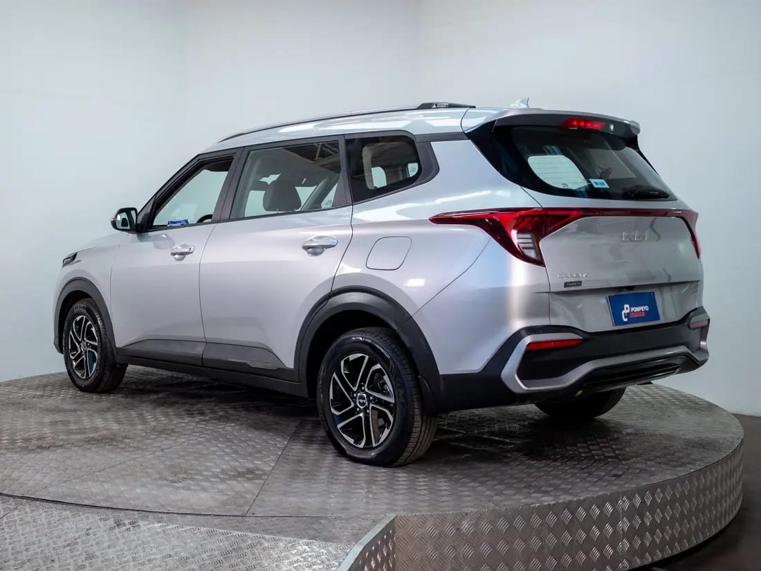 Kia Carens Carens 1.4 Ex 7dct Turbo-Gdi 7p At año 2023