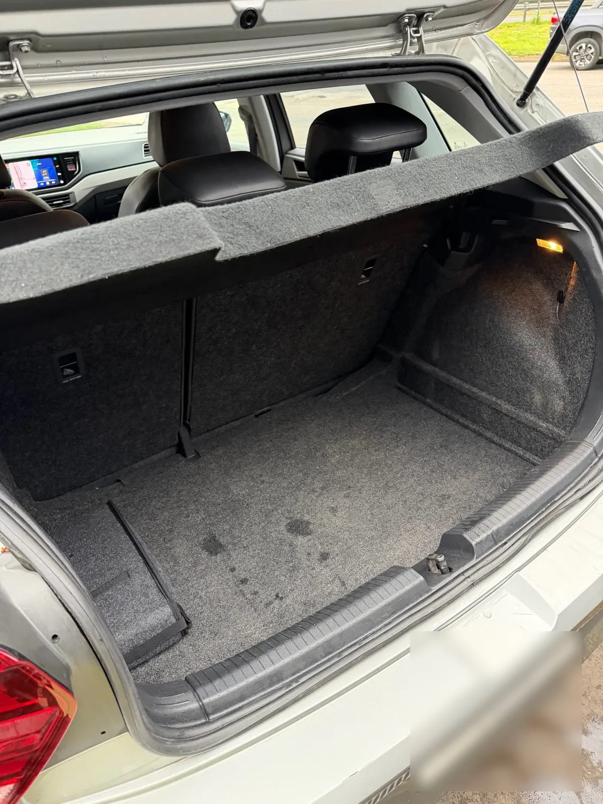 VOLKSWAGEN POLO 1.6 Highline Mt año 2022