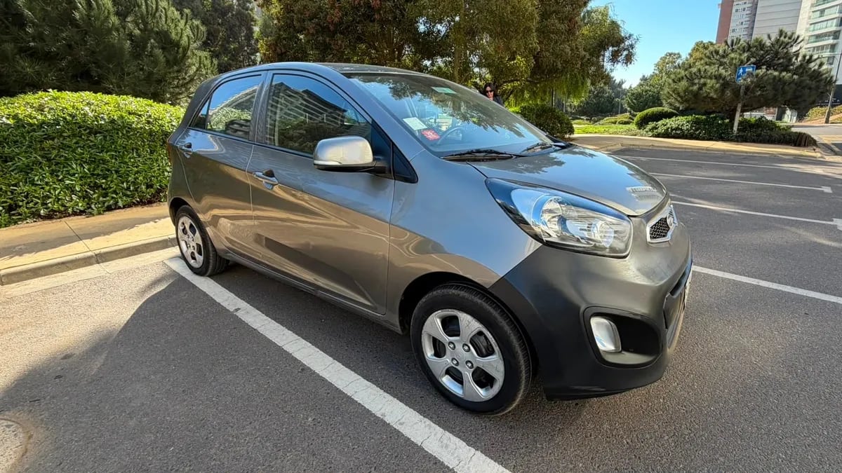 KIA MOTORS MORNING 1.2 Ex Dh Ac Dab Mt año 2012