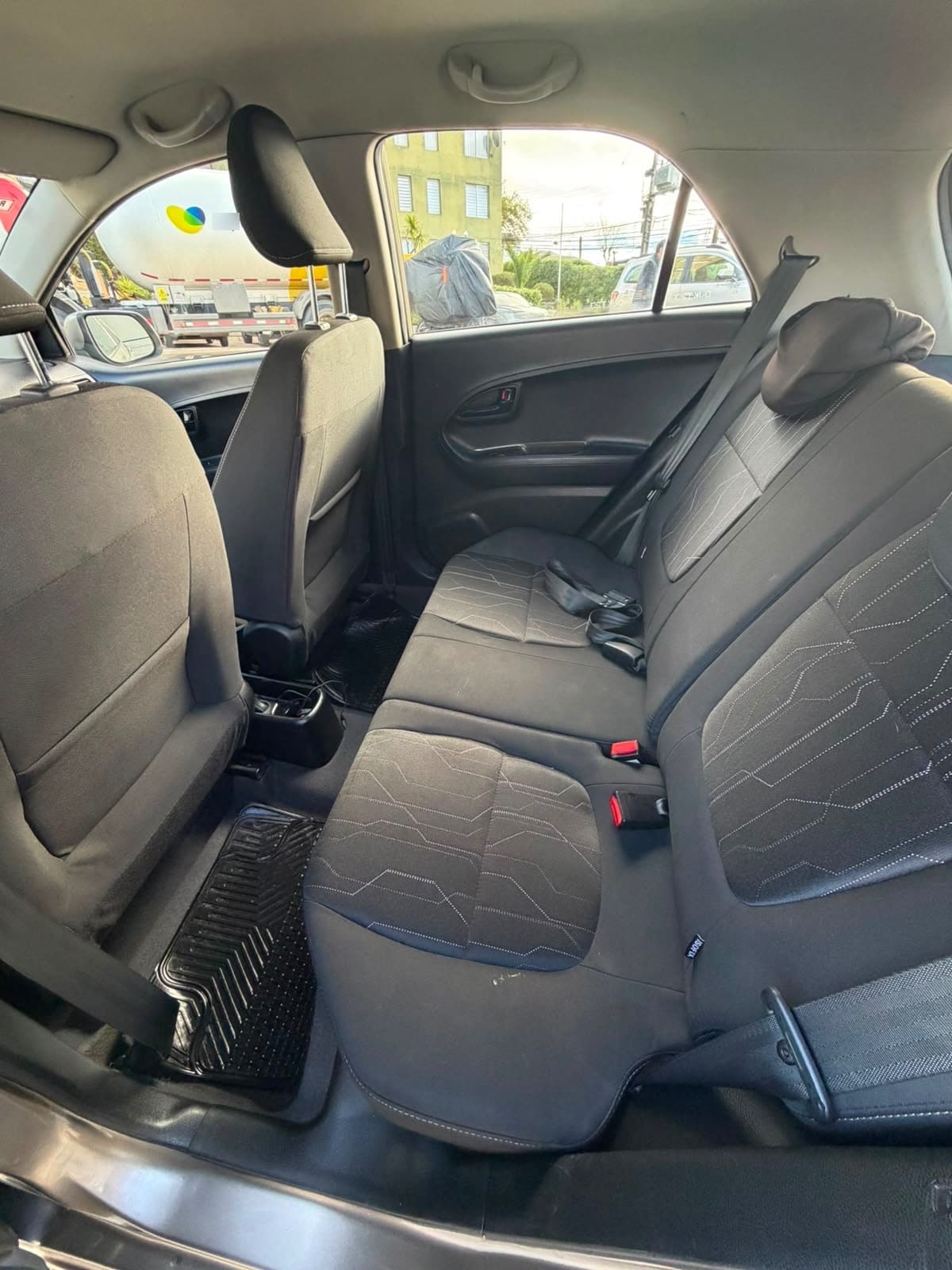KIA MOTORS MORNING 1.2 Ex Dh Ac Dab Mt año 2012