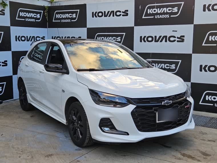 Chevrolet Onix 1.0t Rs Mt año 2025
