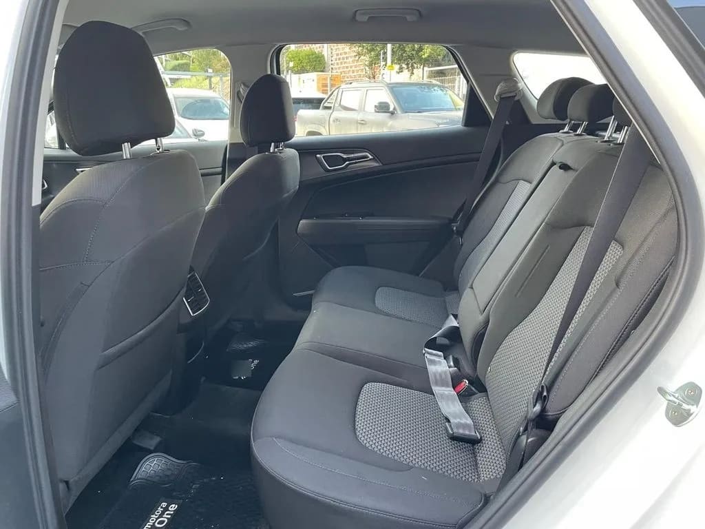 Kia Sportage 2.0 Ex Dsl 2wd 8at 5p año 2022