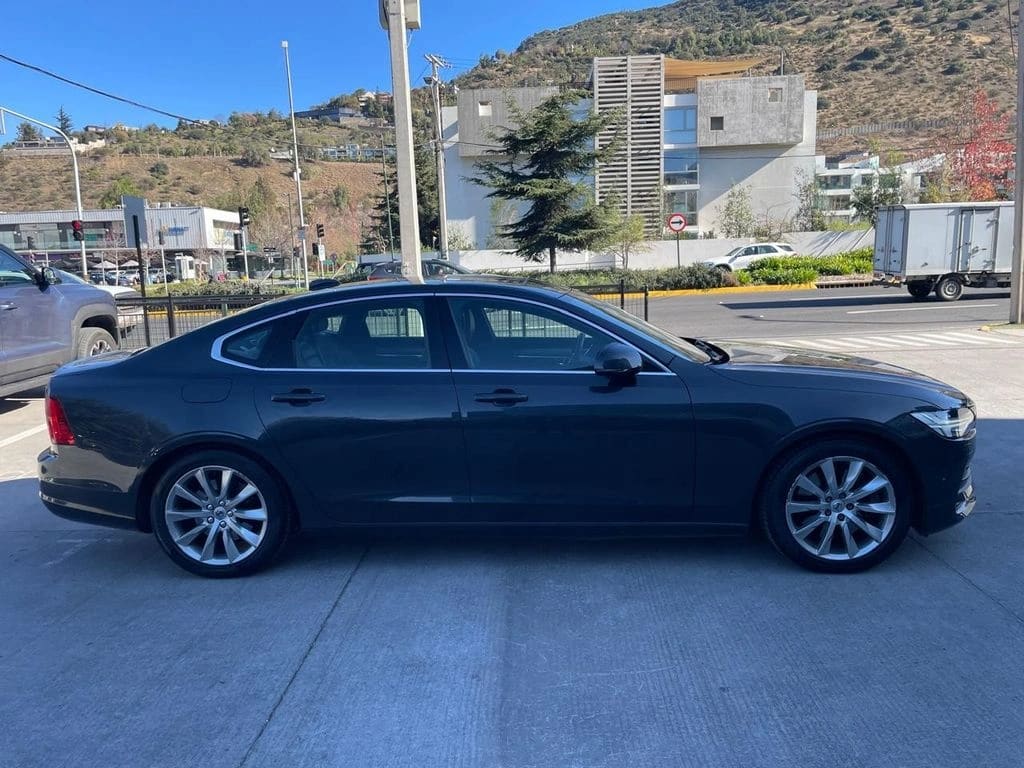 Volvo S90 S90 T6 Momentum 2.0 año 2017