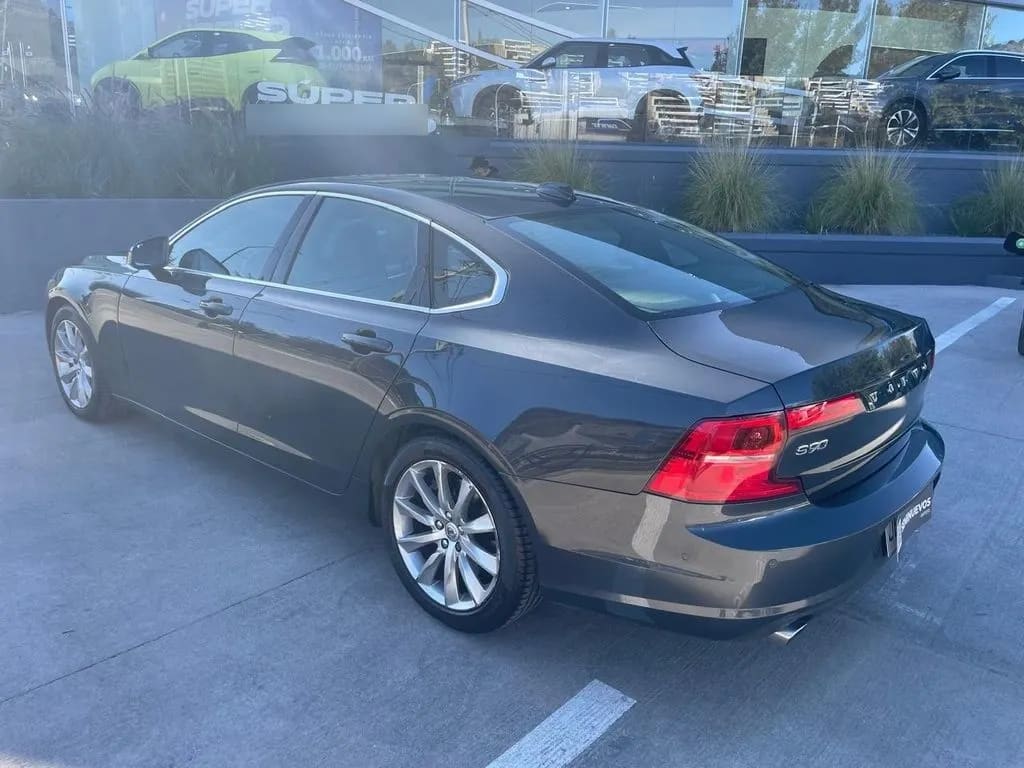 Volvo S90 S90 T6 Momentum 2.0 año 2017