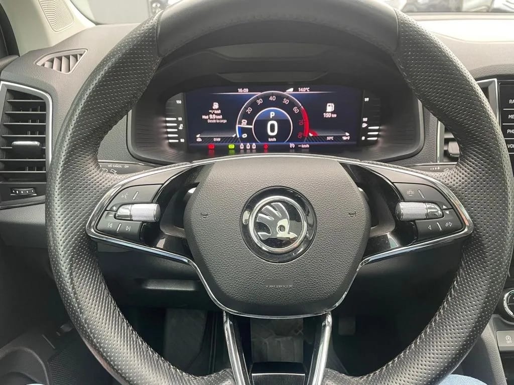 Skoda Karoq 1.4 Tsi Ambiente At año 2021
