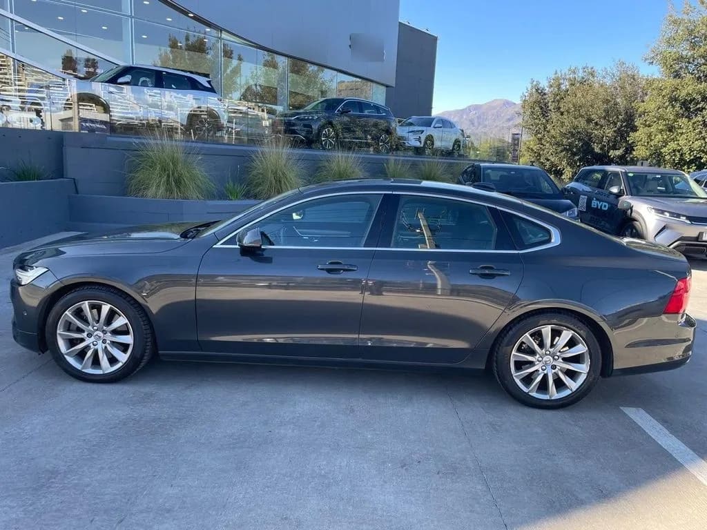 Volvo S90 S90 T6 Momentum 2.0 año 2017