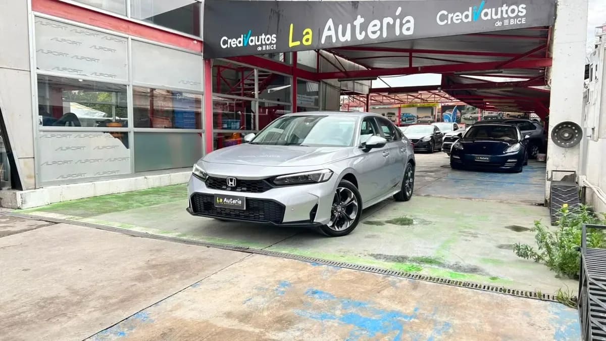 Honda Civic Touring 1.5 Aut año 2025