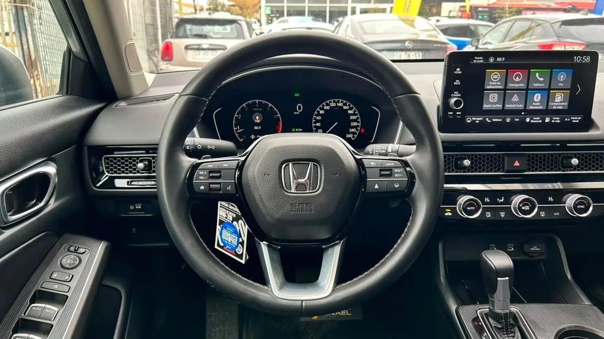 Honda Civic Touring 1.5 Aut año 2025