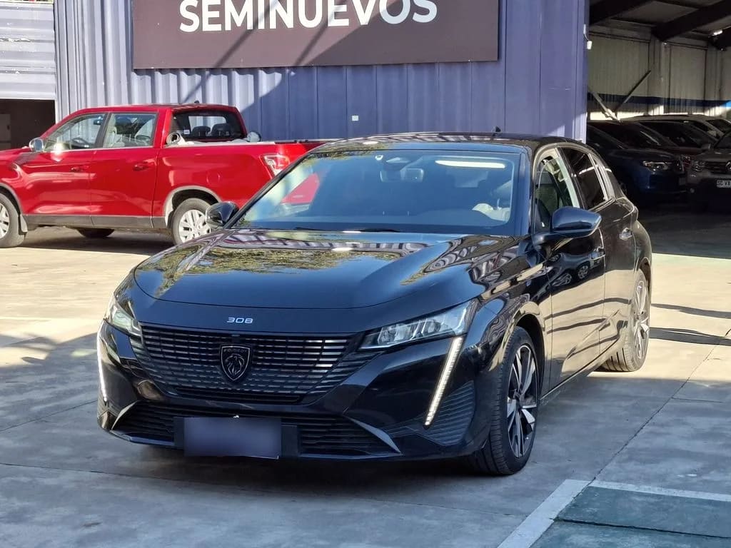 Peugeot 308 1.2 Allure Pack Puretech 130hp At año 2024