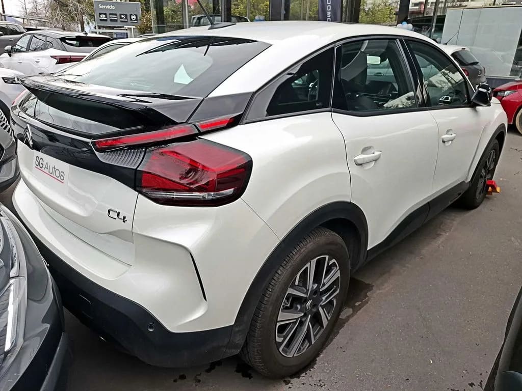 Citroen C4 1.2 Puretech año 2024