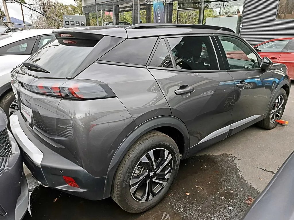 Peugeot 2008 1.2 Gt Ev At año 2023