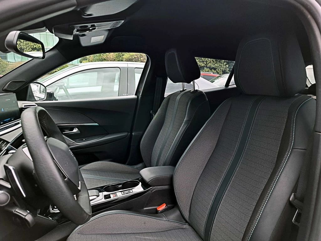 Peugeot 2008 1.2 Gt Ev At año 2023