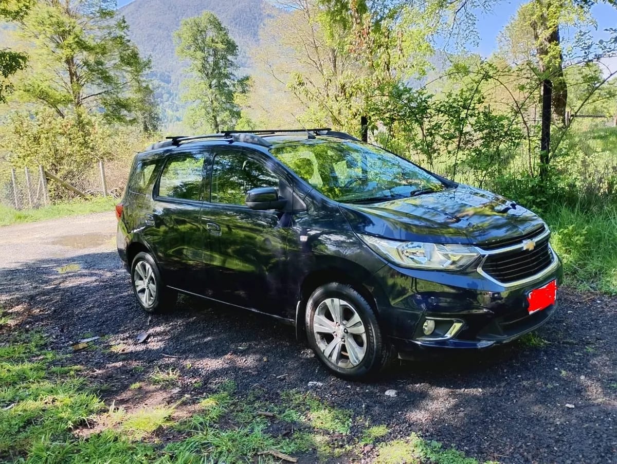 CHEVROLET SPIN 1.8 Activ At año 2021