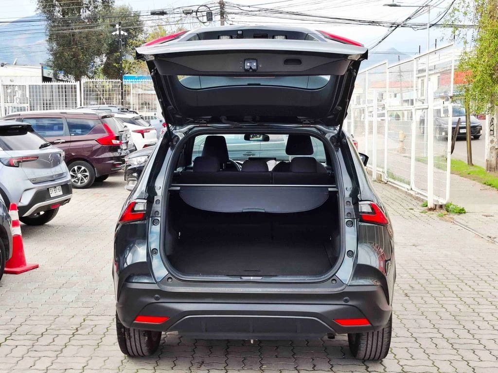 Toyota Yaris Cross 1.5 Xg 4x2 Cvt At 5p año 2024