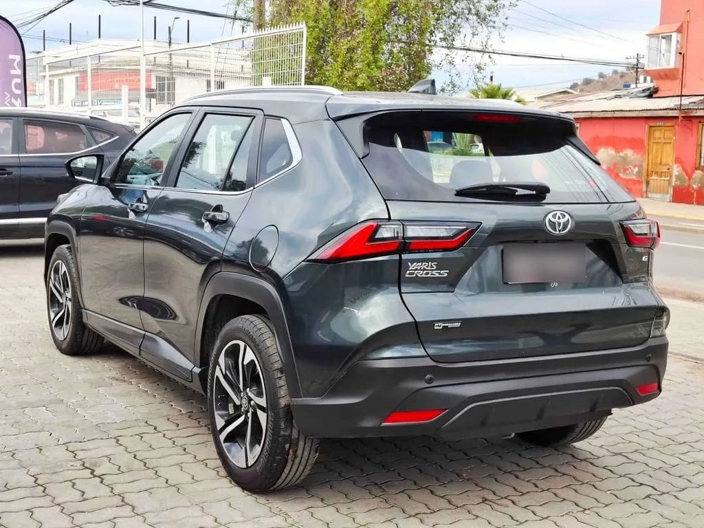 Toyota Yaris Cross 1.5 Xg 4x2 Cvt At 5p año 2024