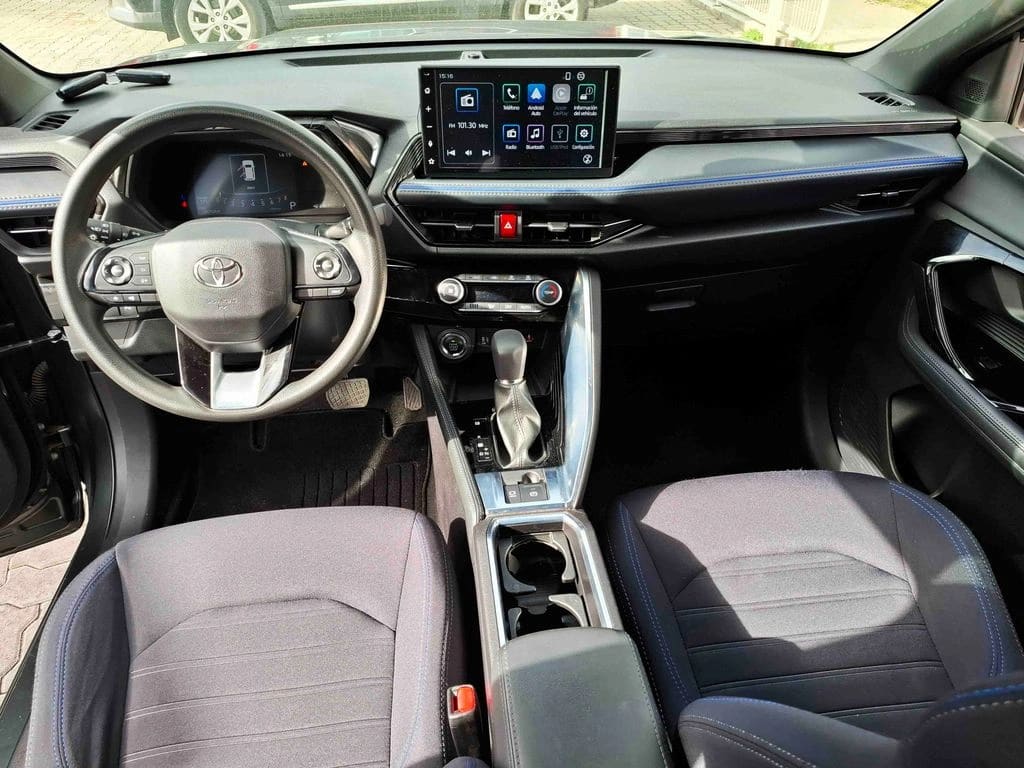 Toyota Yaris Cross 1.5 Xg 4x2 Cvt At 5p año 2024