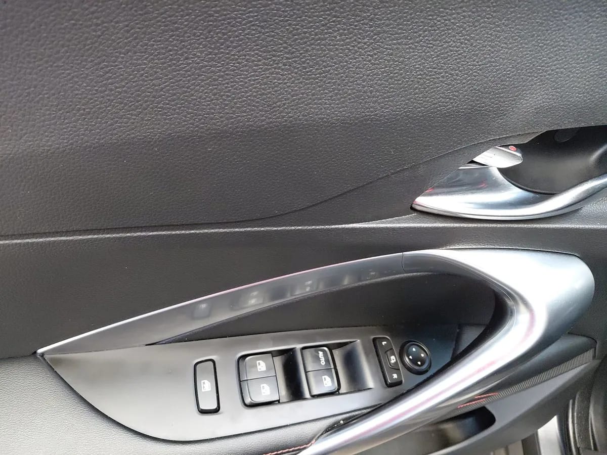 Chevrolet Groove 1.5 Premier S 4x2 Mt 5p año 2025
