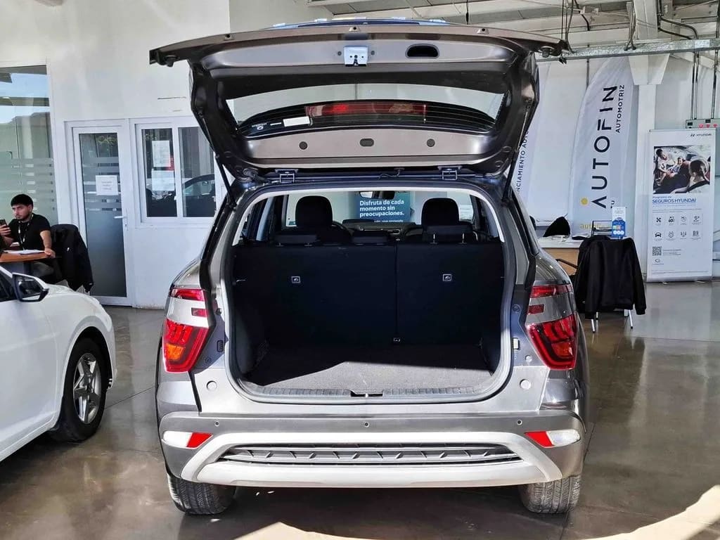 Hyundai Creta 1.5 Plus Su2id 4x2 Cvt At 5p año 2025
