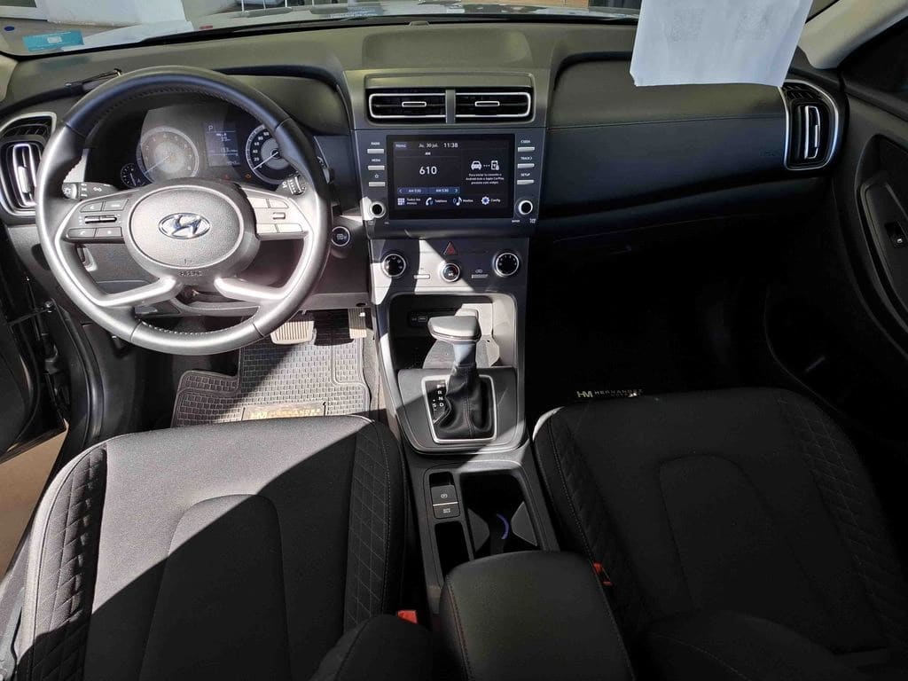 Hyundai Creta 1.5 Plus Su2id 4x2 Cvt At 5p año 2025